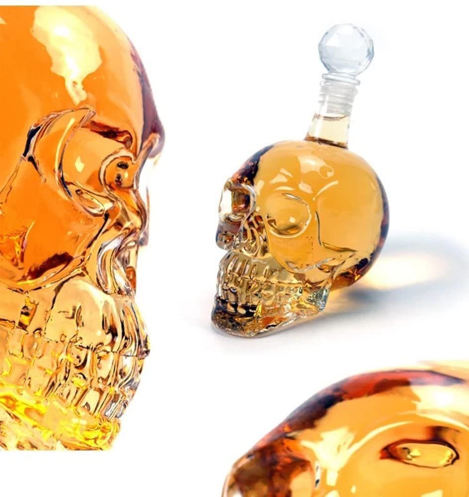 Generise 700ml Skull Decanter with 6 x 75ml Skull drinking glasses 75ml